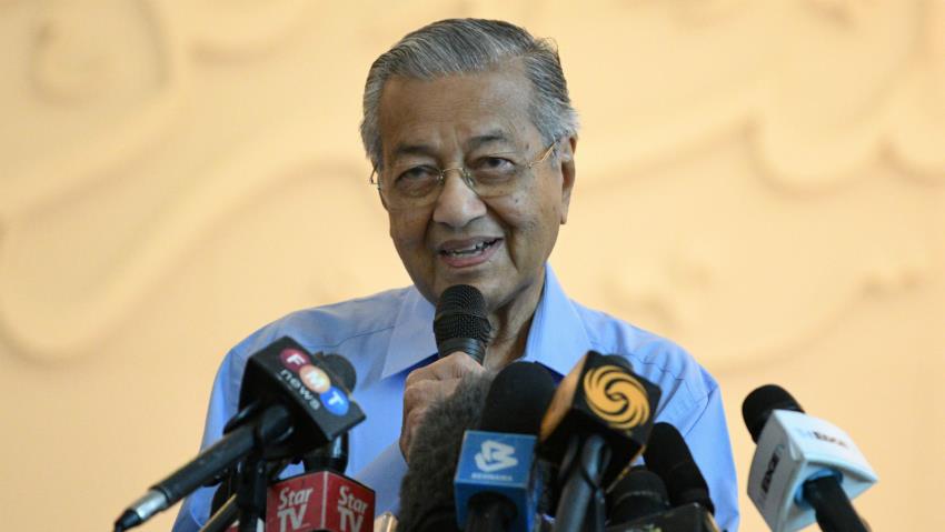 Mahathir Serukan Rapat Parlemen Mendesak untuk Menentang Penunjukan PM Baru Malaysia